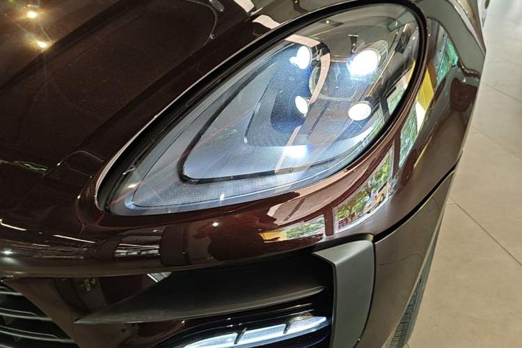 Used Porsche Macan 2018 Macan 2.0T Left Front Headlight