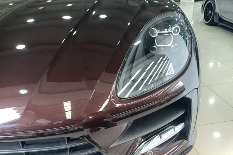 Used Porsche Macan 2018 Macan 2.0T Left Front Headlight