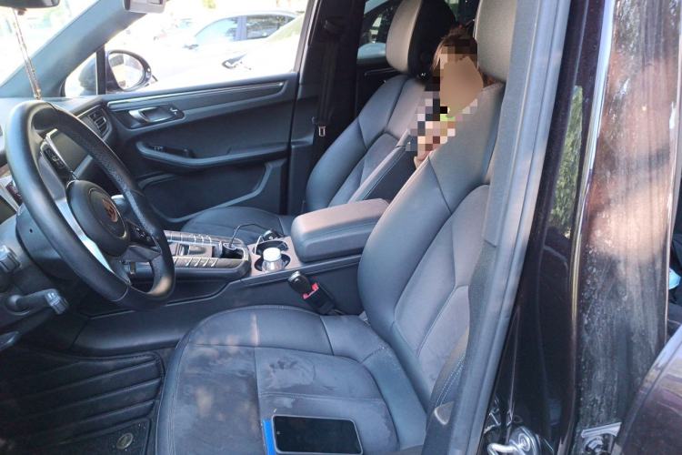 Used Porsche Macan 2018 Macan 2.0T Left Front Seat
