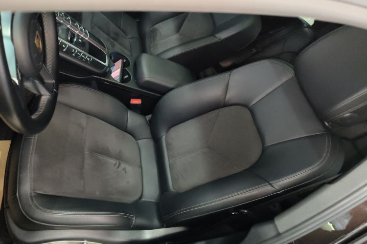 Used Porsche Macan 2018 Macan 2.0T Left Front Seat