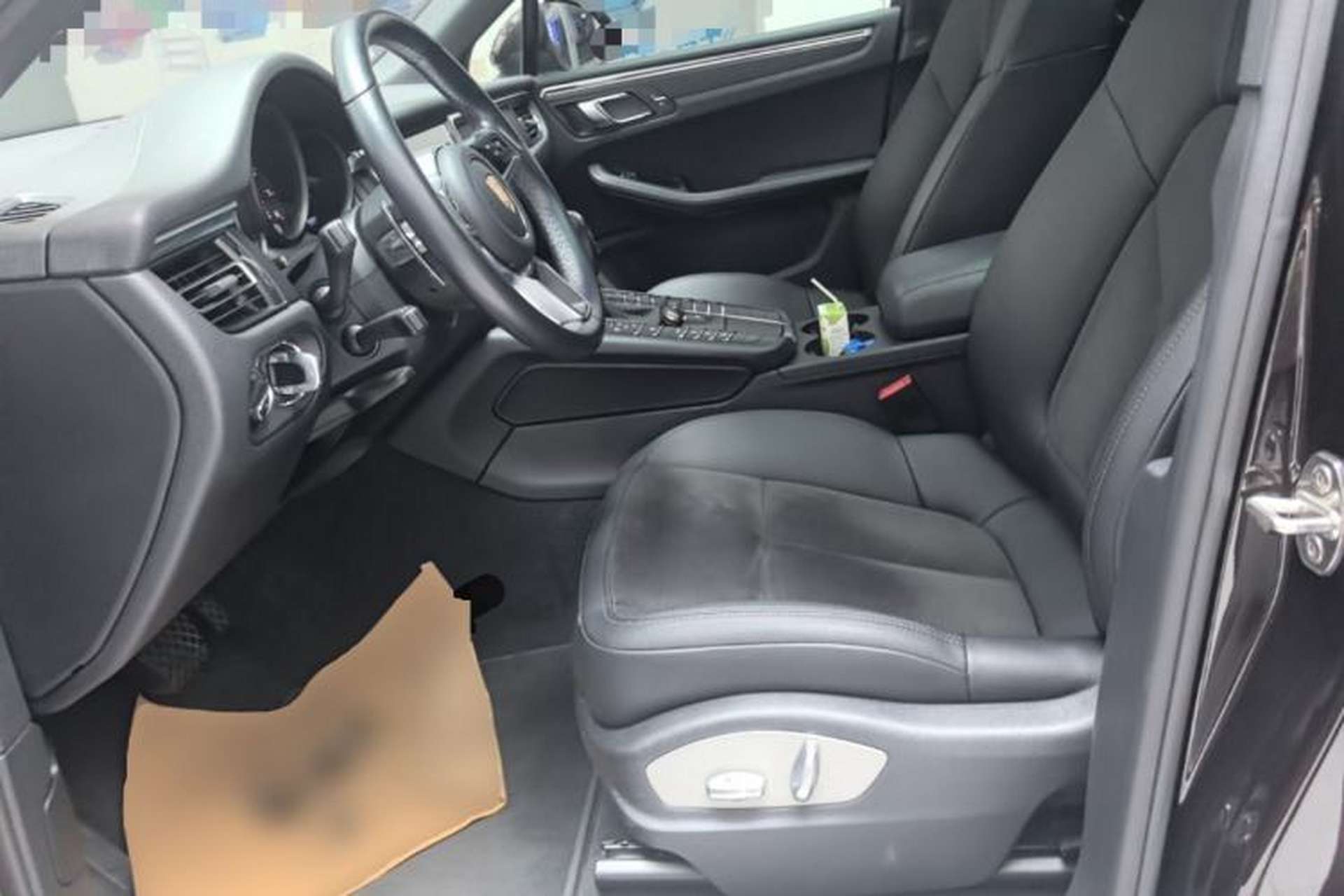Used Porsche Macan 2018 Macan 2.0T Left Front Seat