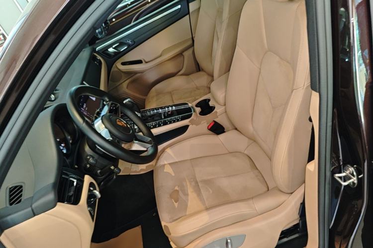 Used Porsche Macan 2018 Macan 2.0T Left Front Seat