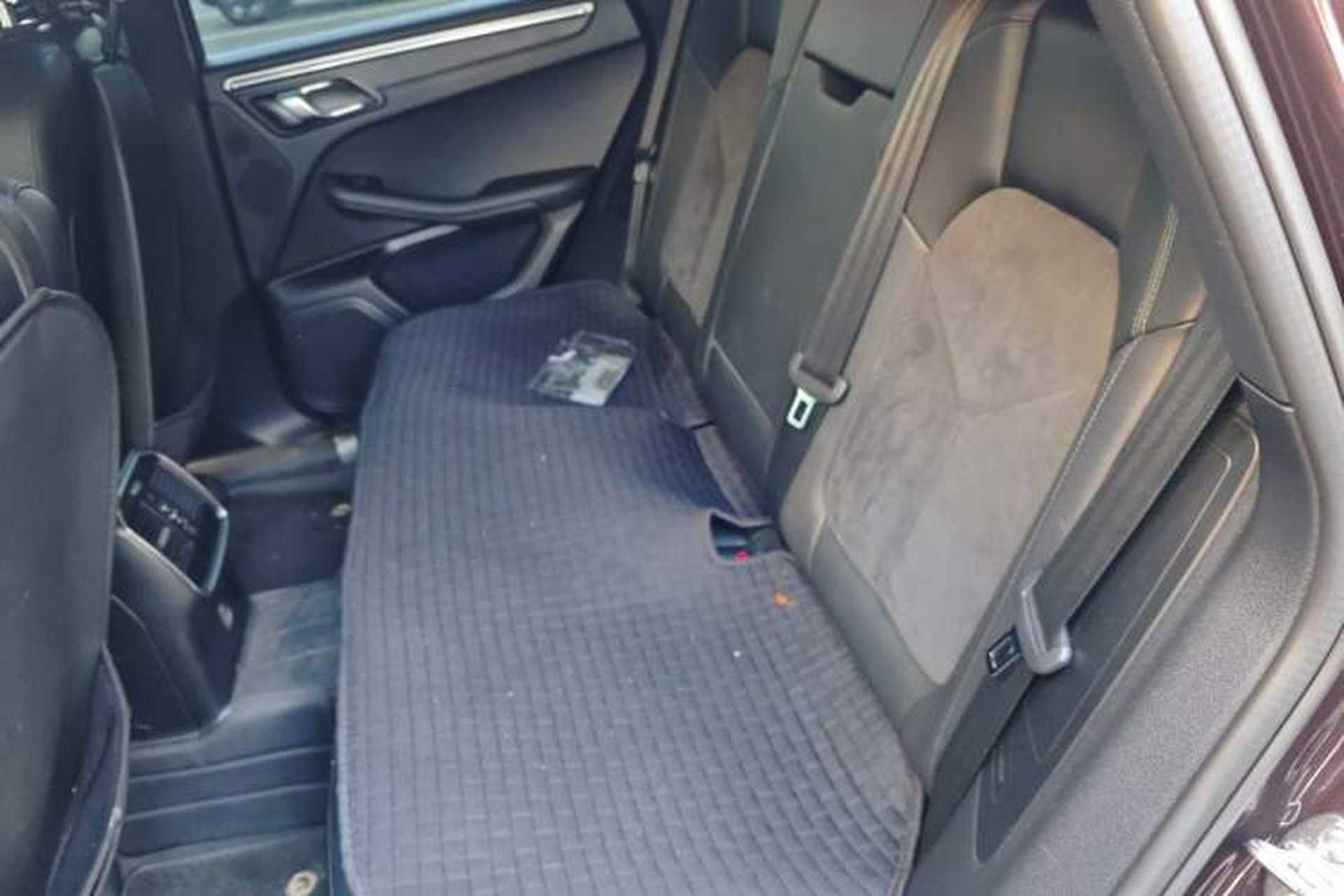 Used Porsche Macan 2018 Macan 2.0T Left Rear Seat