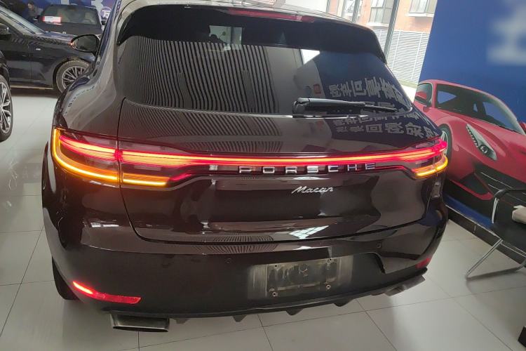 Used Porsche Macan 2018 Macan 2.0T Rear