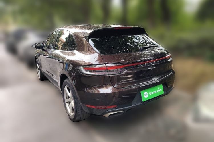 Used Porsche Macan 2018 Macan 2.0T Rear Left 45 Deg