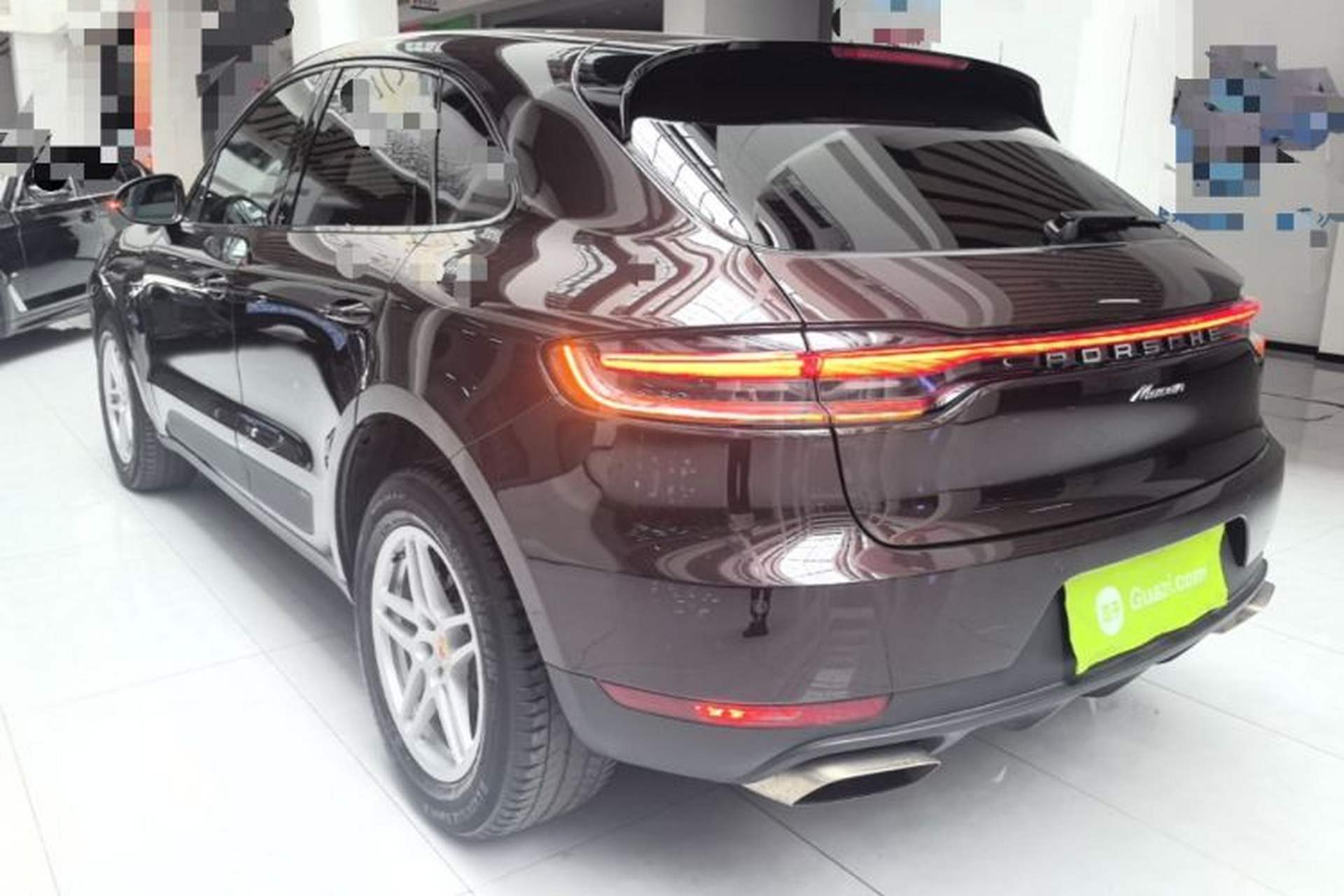 Used Porsche Macan 2018 Macan 2.0T Rear Left 45 Deg
