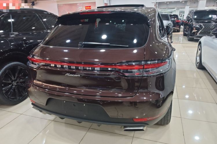 Used Porsche Macan 2018 Macan 2.0T Rear
