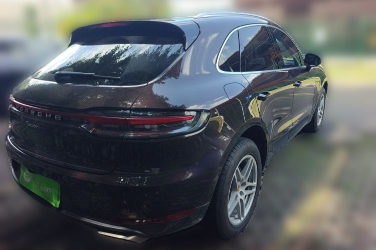 Used Porsche Macan 2018 Macan 2.0T Rear Right 45 Deg
