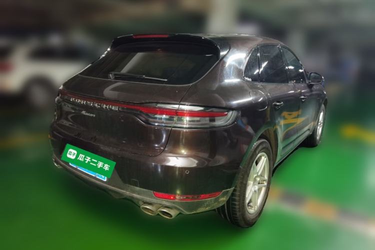 Used Porsche Macan 2018 Macan 2.0T Rear Right 45 Deg