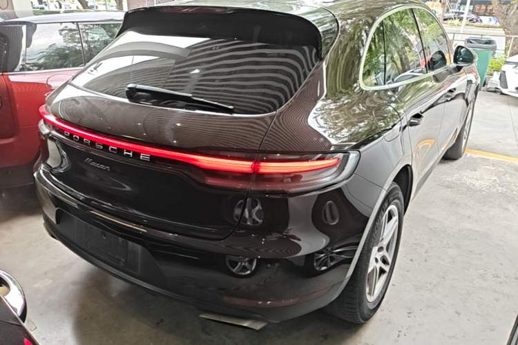 Used Porsche Macan 2018 Macan 2.0T Rear