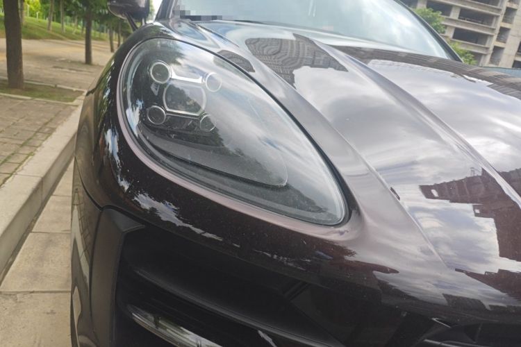 Used Porsche Macan 2018 Macan 2.0T Right Front Headlight