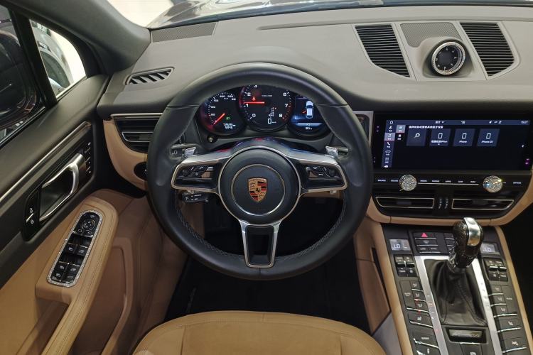 Used Porsche Macan 2018 Macan 2.0T Steering Wheel