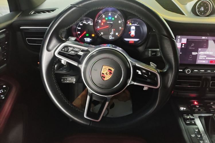 Used Porsche Macan 2018 Macan 2.0T Steering Wheel