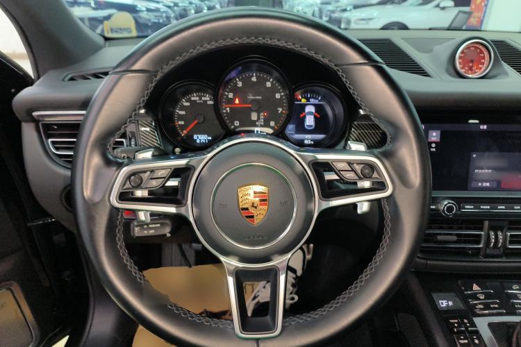 Used Porsche Macan 2018 Macan 2.0T Steering Wheel