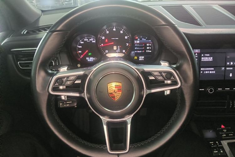 Used Porsche Macan 2018 Macan 2.0T Steering Wheel