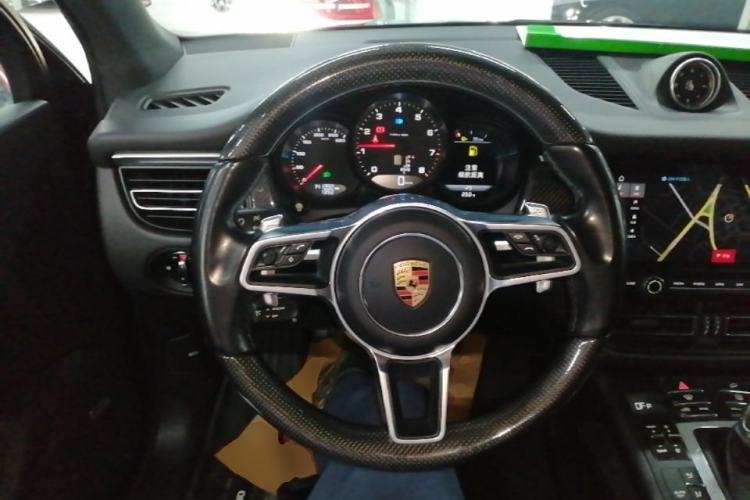 Used Porsche Macan 2018 Macan 2.0T Steering Wheel