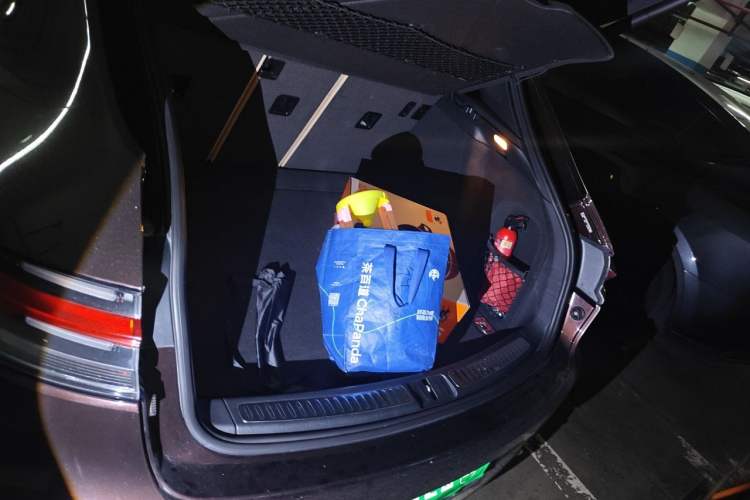 Used Porsche Macan 2018 Macan 2.0T Trunk