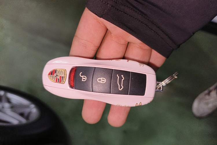Used Porsche Macan 2018 Macan 2.0T Vehicle Key