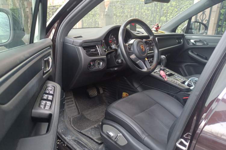 Used Porsche Macan 2018 Macan 2.0T Driver Seat
