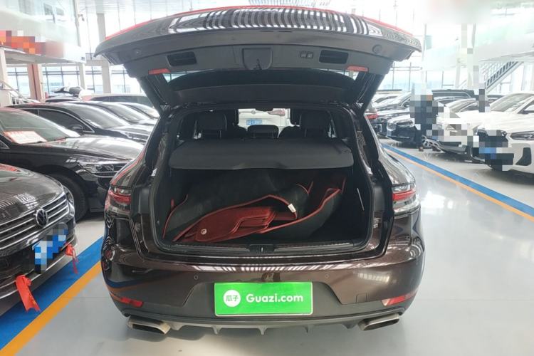 Used Porsche Macan 2018 Macan 2.0T Trunk