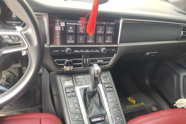Used Porsche Macan 2018 Macan 2.0T Audio And AC Panel