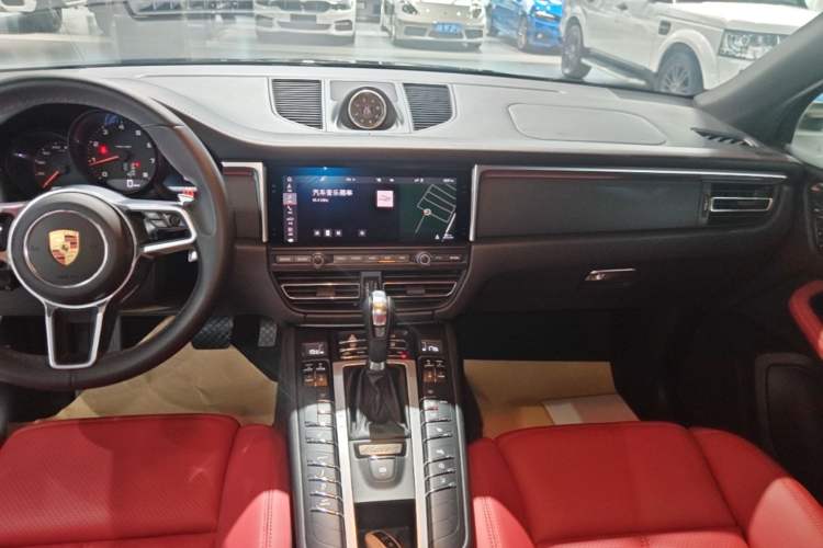 Used Porsche Macan 2018 Macan 2.0T Audio And AC Panel