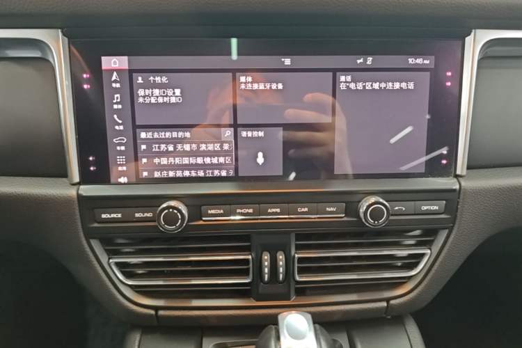 Used Porsche Macan 2018 Macan 2.0T Audio And AC Panel