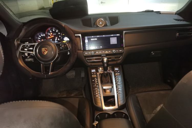 Used Porsche Macan 2018 Macan 2.0T Center Console
