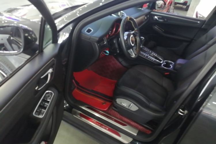 Used Porsche Macan 2018 Macan 2.0T Driver Seat