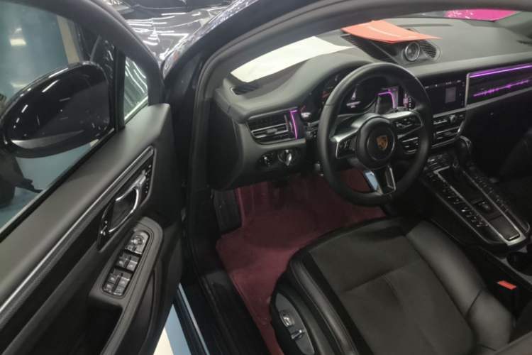 Used Porsche Macan 2018 Macan 2.0T Driver Seat