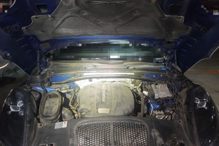 Used Porsche Macan 2018 Macan 2.0T Engine Bay