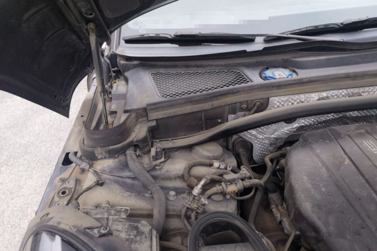 Used Porsche Macan 2018 Macan 2.0T Engine Bay Right