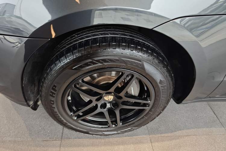 Used Porsche Macan 2018 Macan 2.0T Exterior 4