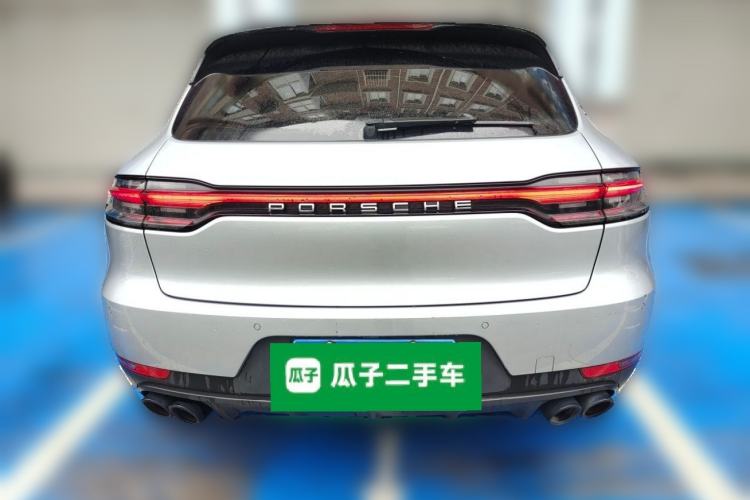 Used Porsche Macan 2018 Macan 2.0T Exterior 4