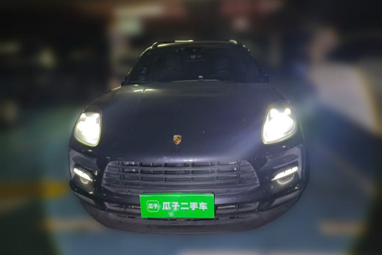 Used Porsche Macan 2018 Macan 2.0T Front