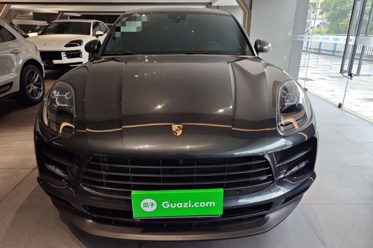 Used Porsche Macan 2018 Macan 2.0T Front