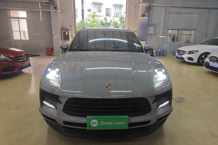 Used Porsche Macan 2018 Macan 2.0T Front