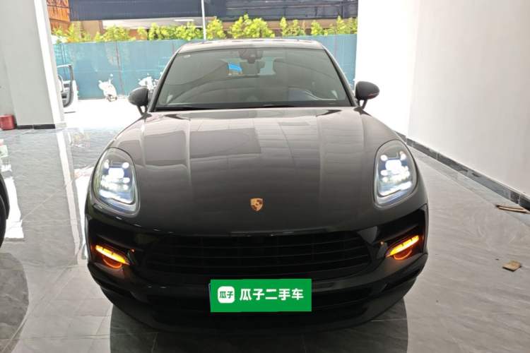 Used Porsche Macan 2018 Macan 2.0T Front