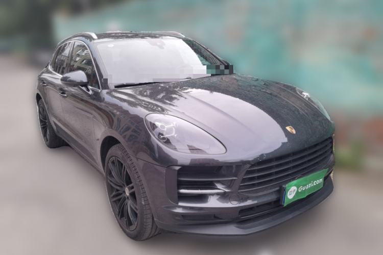 Used Porsche Macan 2018 Macan 2.0T Front Right 45 Deg