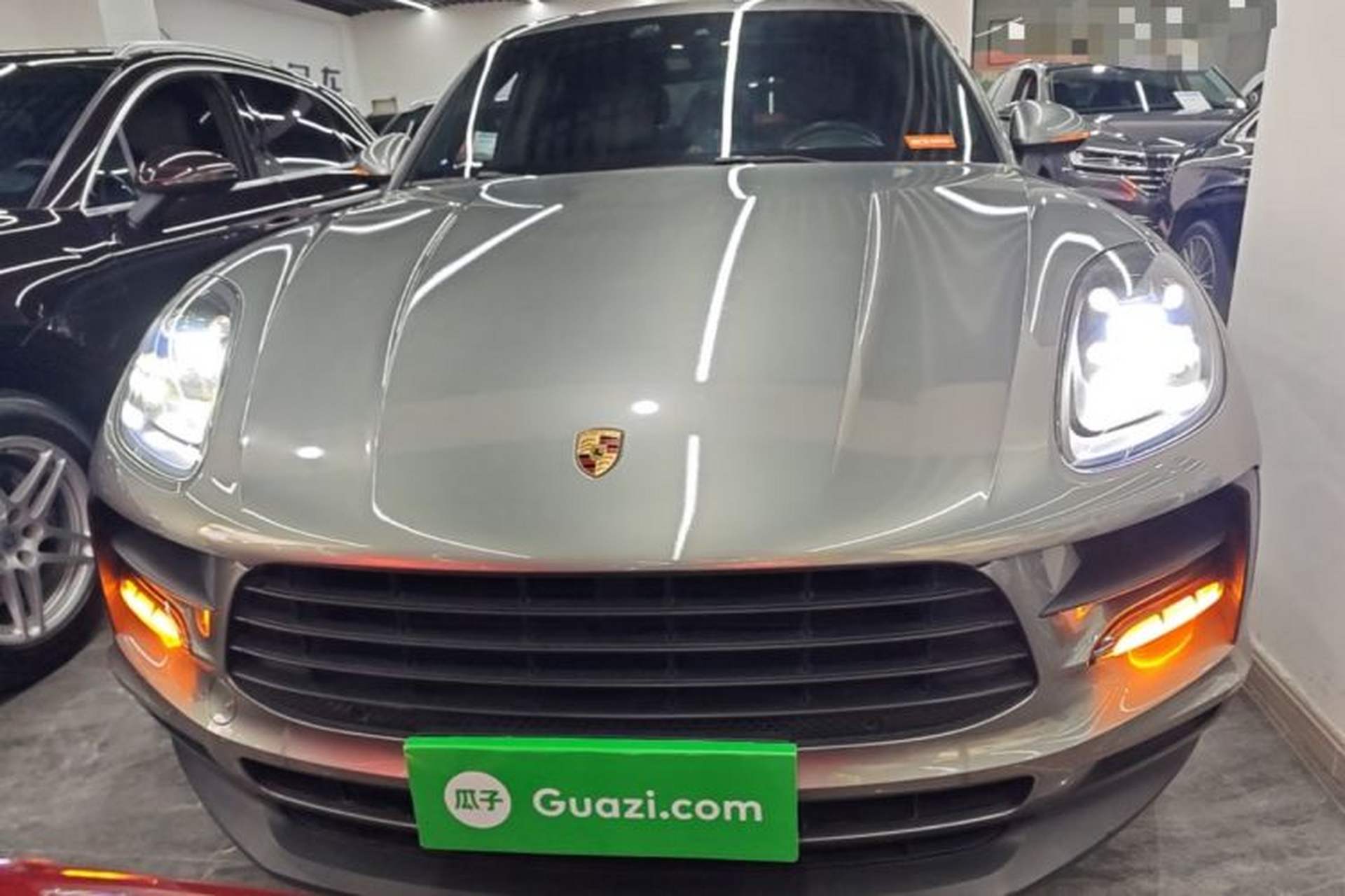 Used Porsche Macan 2018 Macan 2.0T Front