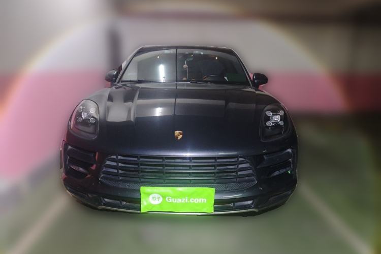 Used Porsche Macan 2018 Macan 2.0T Front