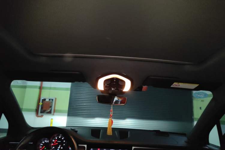 Used Porsche Macan 2018 Macan 2.0T Headliner