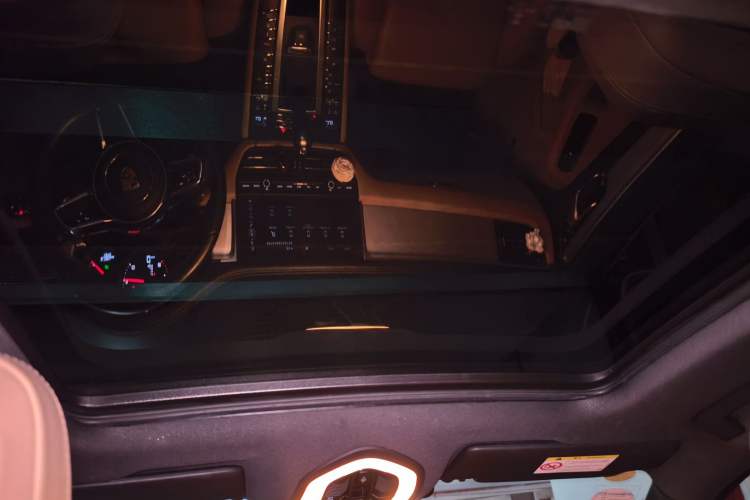 Used Porsche Macan 2018 Macan 2.0T Headliner