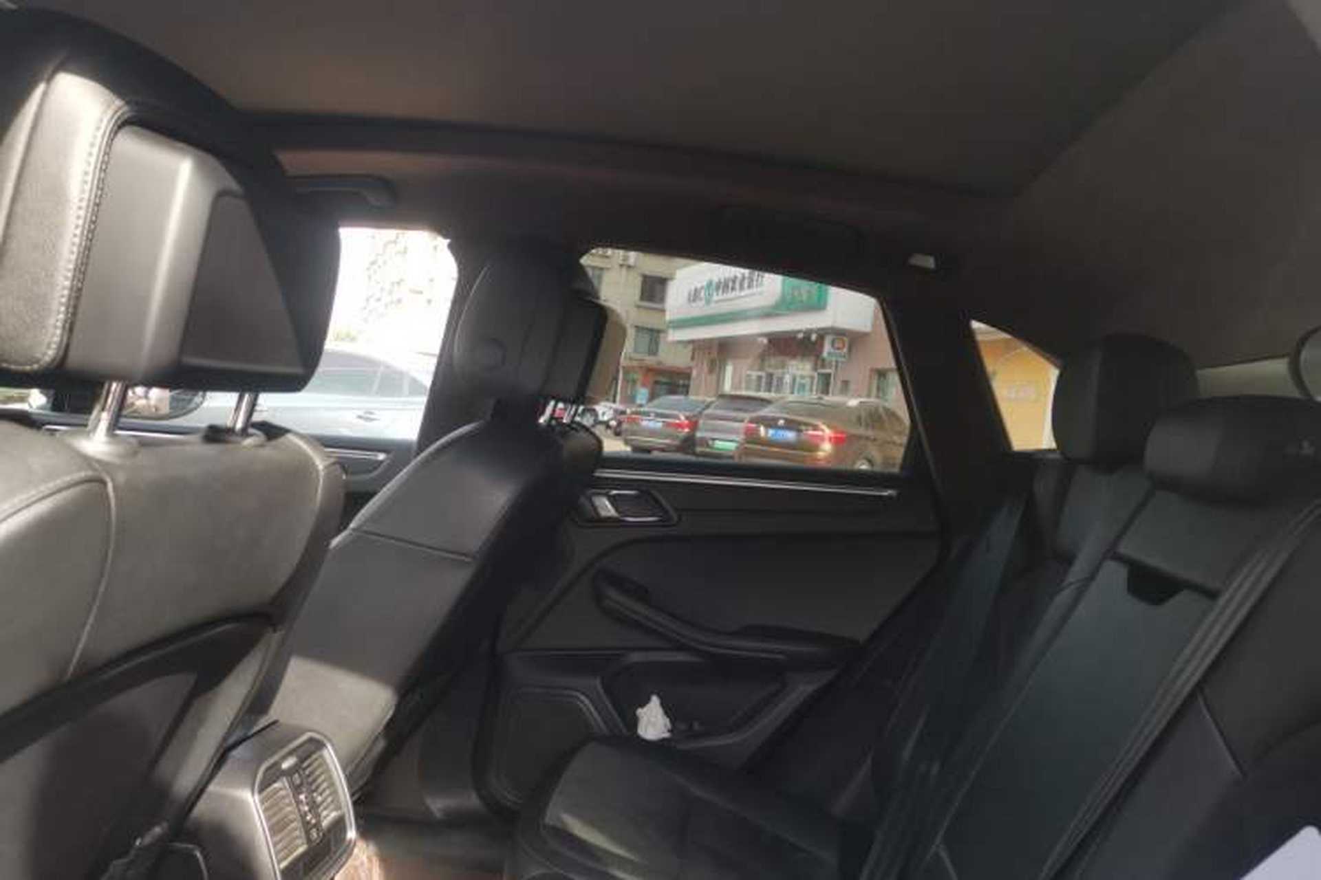 Used Porsche Macan 2018 Macan 2.0T Headliner