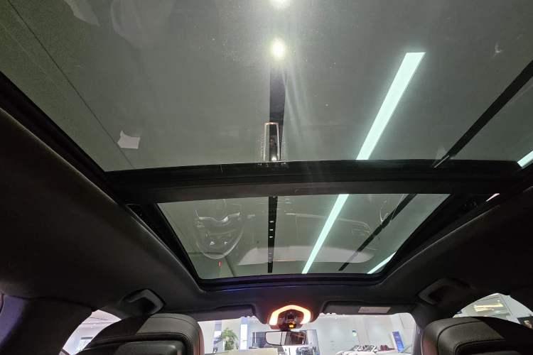 Used Porsche Macan 2018 Macan 2.0T Headliner
