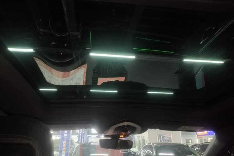 Used Porsche Macan 2018 Macan 2.0T Headliner