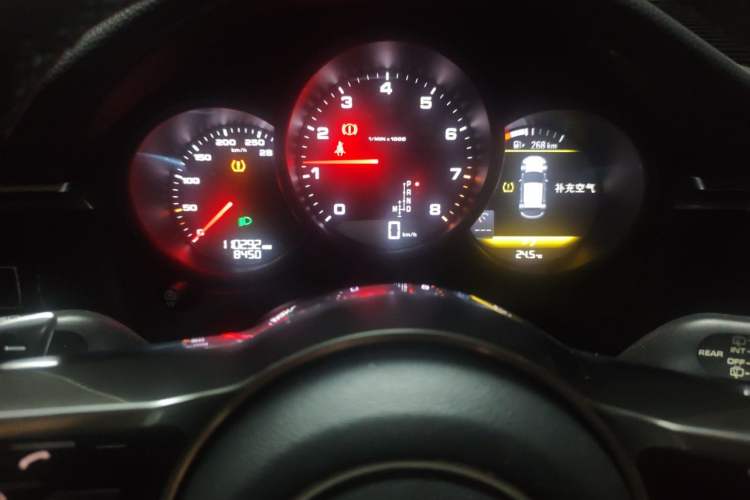 Used Porsche Macan 2018 Macan 2.0T Instrument Cluster
