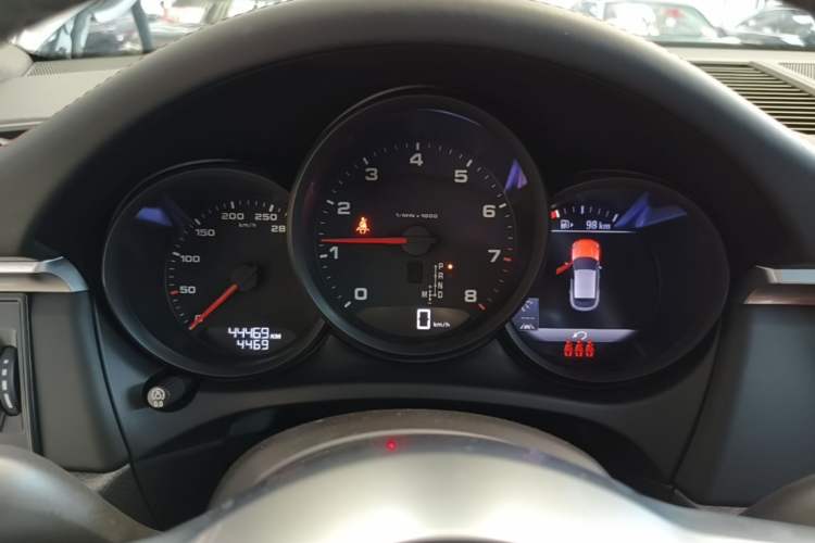 Used Porsche Macan 2018 Macan 2.0T Instrument Cluster