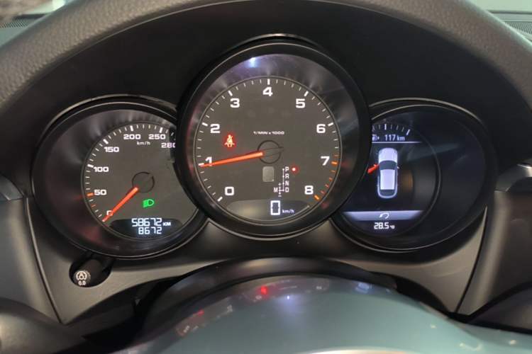 Used Porsche Macan 2018 Macan 2.0T Instrument Cluster