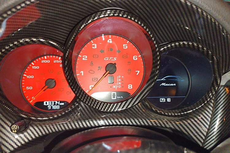 Used Porsche Macan 2018 Macan 2.0T Instrument Cluster